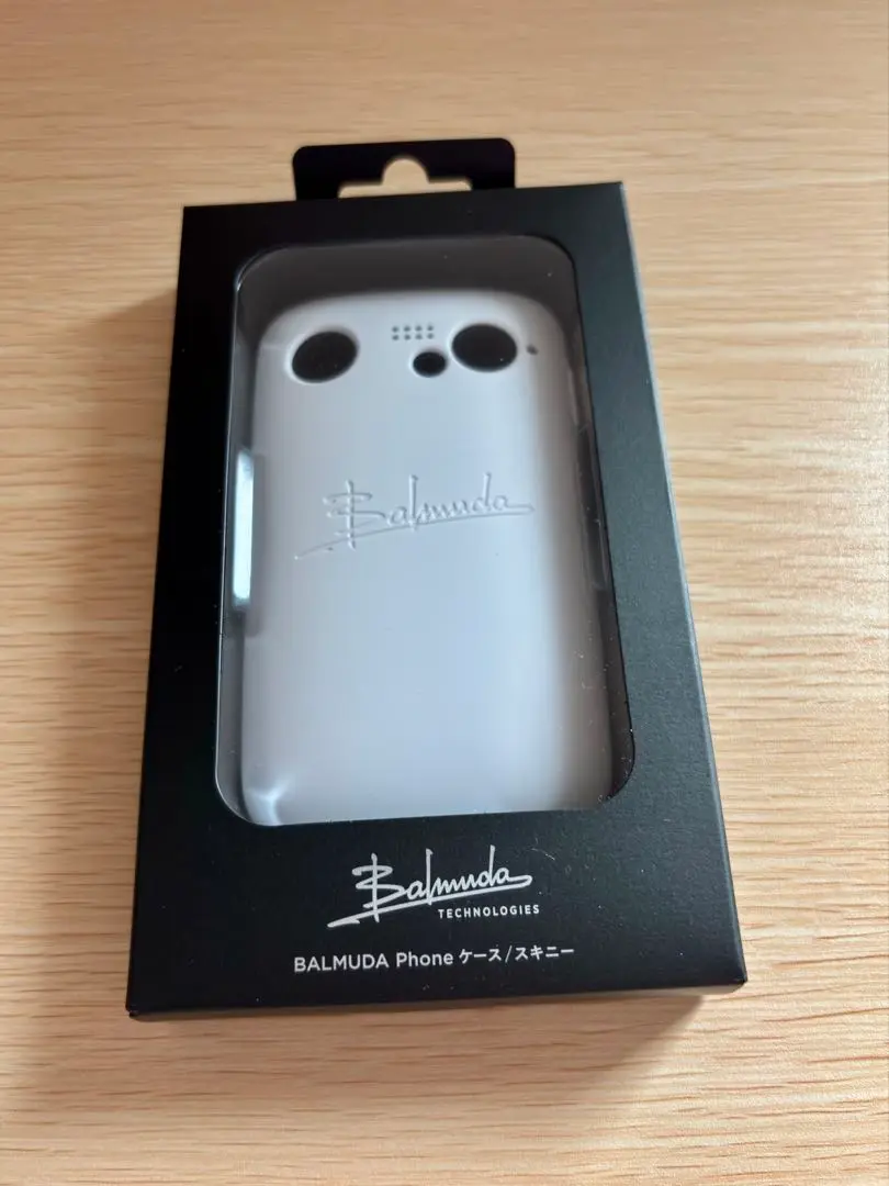 最終値下げ　バルミューダフォン　黒色 本体 + 白色カバー + 箱付き BALMUDA 正規店 Phone ケース チェスターフィールド バルミュー