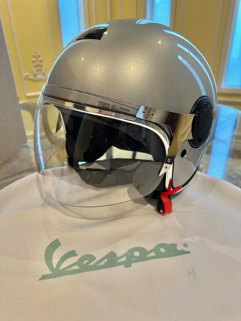 未使用☆Vespa PIAGGIO 半帽ヘルメット ホワイト Yahoo!オークション -「ベスパ ヘルメット」(半帽、半キャップ