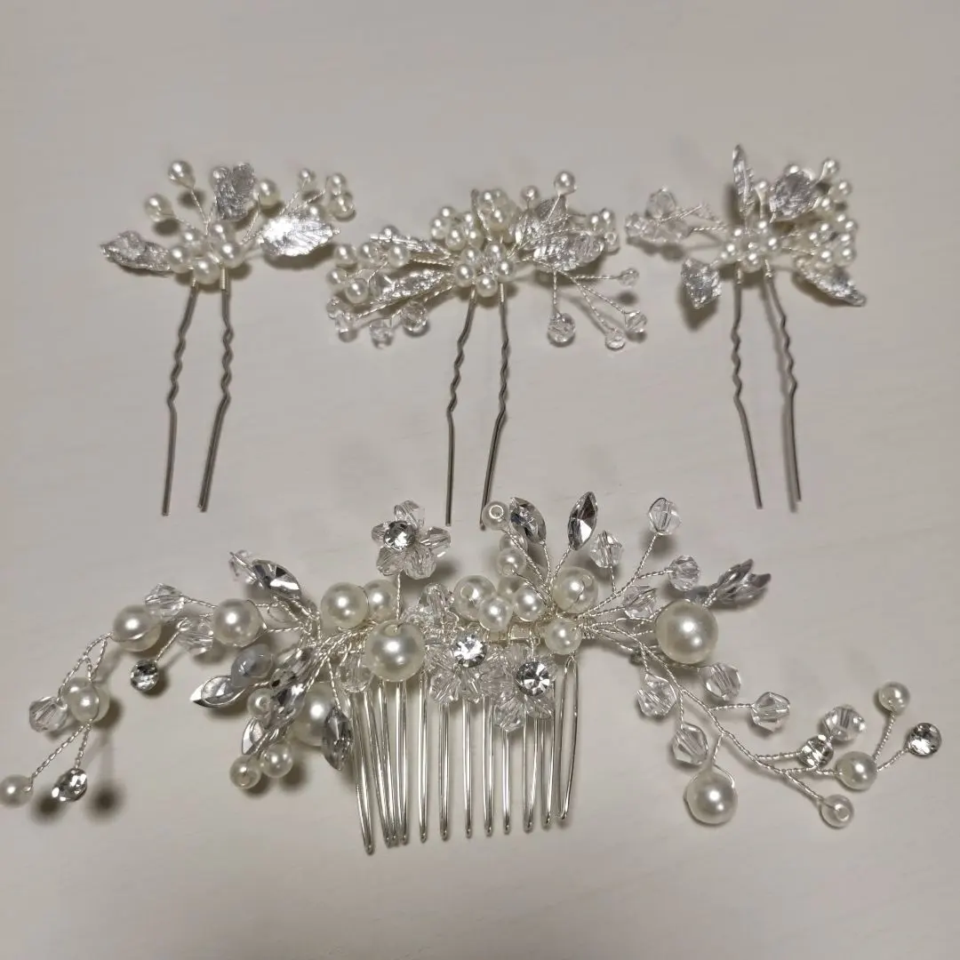 Thumbnail of Hair accessories