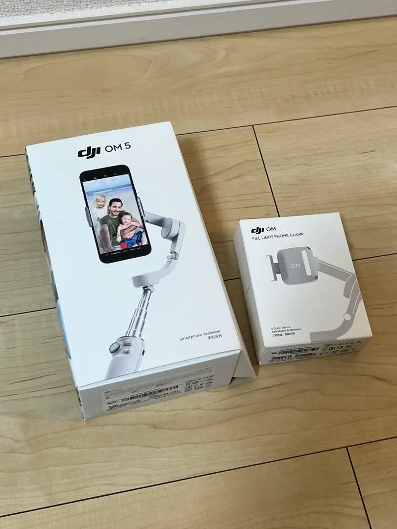 2025年最新】DJI OM 補助ライト内蔵スマートフォンクランプの