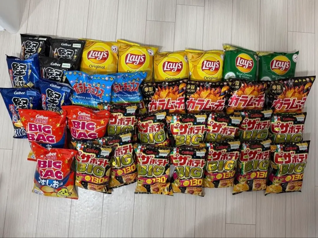 ポテトチップスいつでもBOX、ポテロング、チップスター、などお菓子まとめ売り！ ポテトチップスいつでもBOX、ポテロング、チップスター、などお