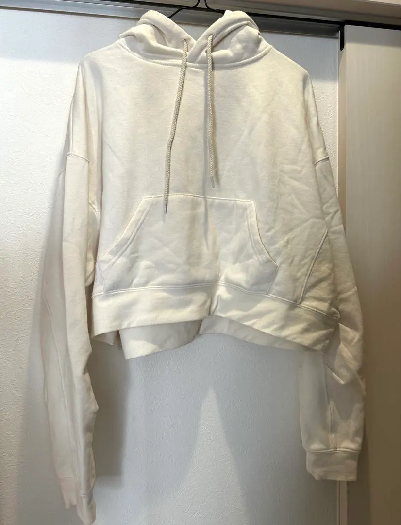 Thumbnail of Merlot Cropped Hoodie, White