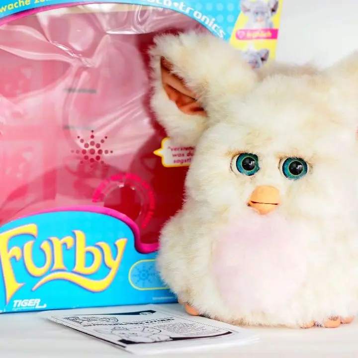 レア2005年ファービー2 ベージュピンク可動確認済み　美品 Furby2/ファービー2・ベージュ×ピンク・英語版・未開封 - KNot