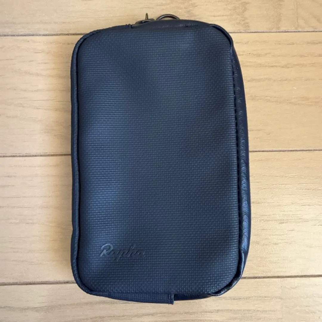 【新品】ラファ レインプルーフ エッセンシャルケース ラージ ダスティピンク ☆新品☆Rapha ラファ レインプルーフ エッセンシャル ケース