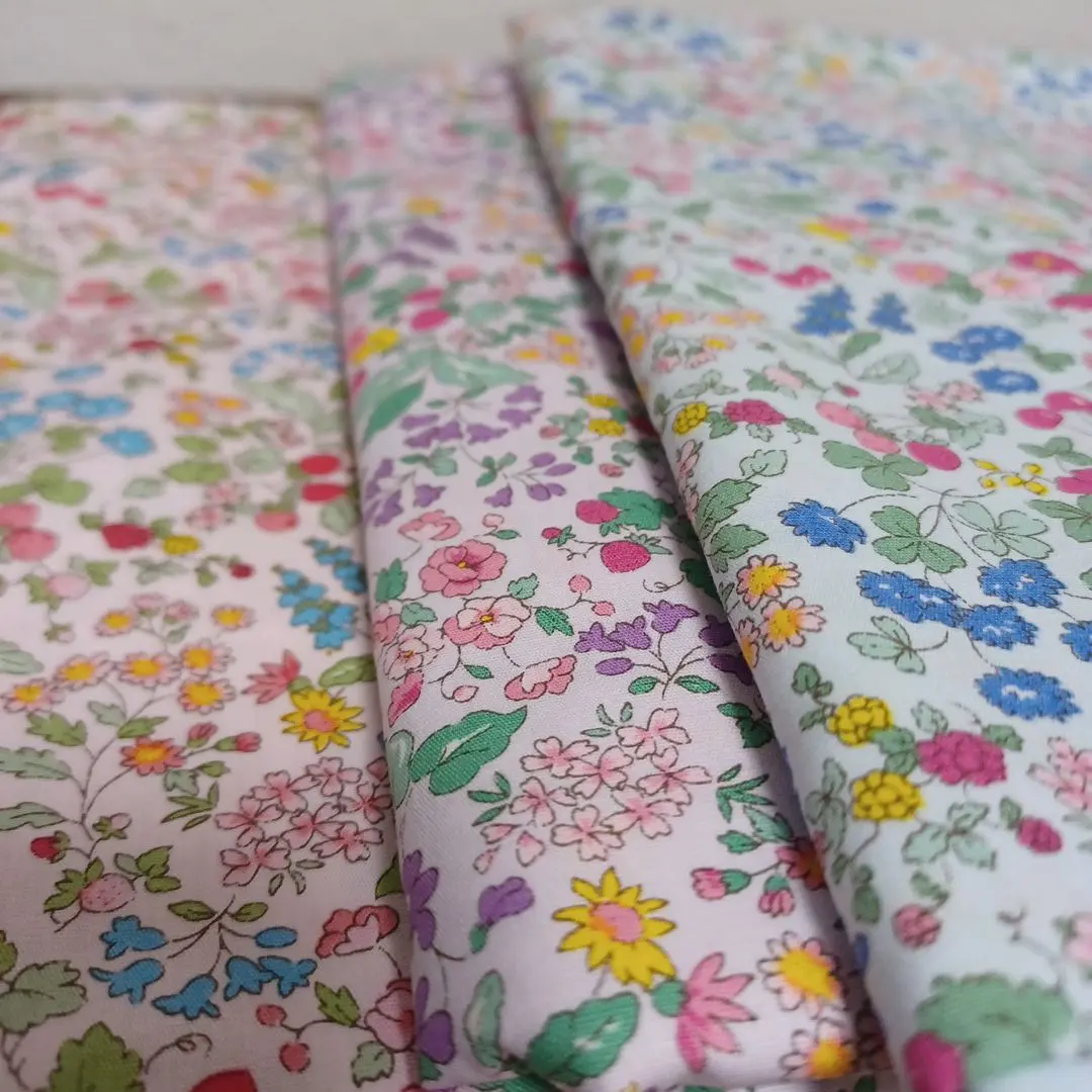 Thumbnail of Small floral cotton print fabric, 1m x 3 color set