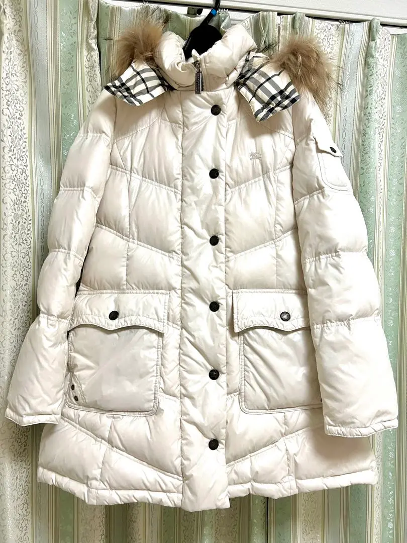 バーバリーブルーレーベル 吉川ひなの トレンチコート プリーツ キャメルブラウン BURBERRY BLUE LABEL - バーバリーブルーレーベル 吉川ひなの