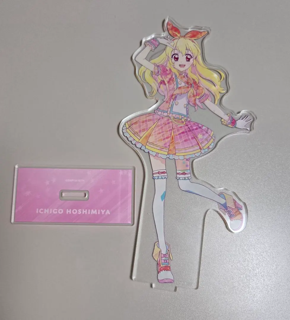 Thumbnail of Ichigo Hoshimiya Ichigo Acrylic Stand Akusta Aniart aniart