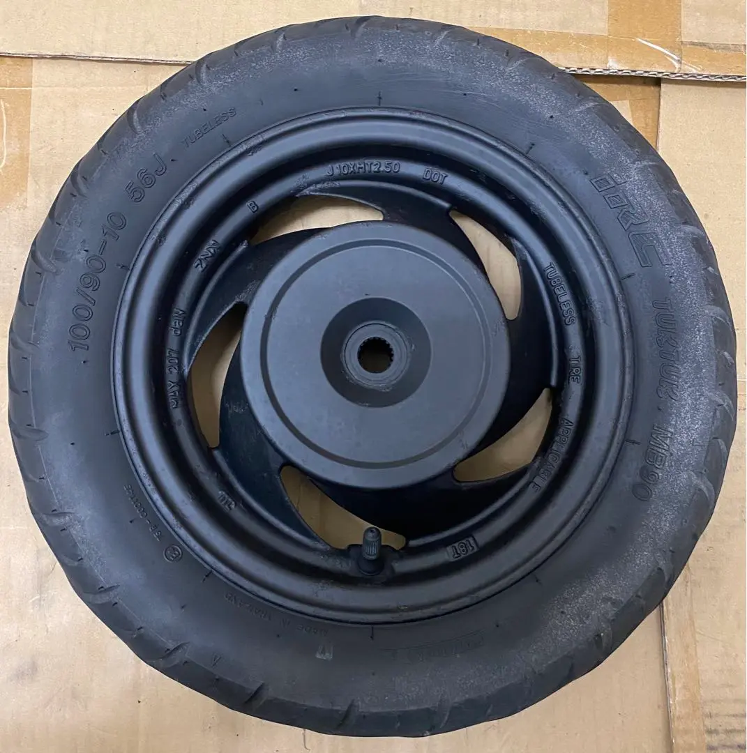 ホンダ　8インチ　純正ホイール　と　社外ホイール　キックです！ 鍛造アルミホイール前後セット【ホンダディオDISK系】レッド