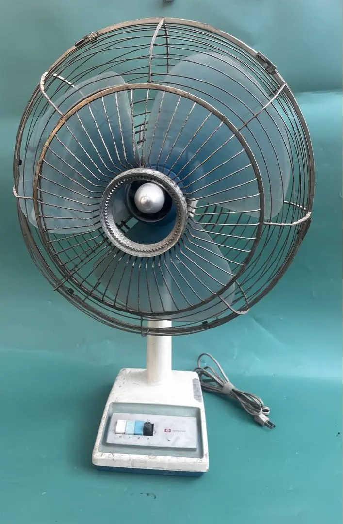 Shoukai 日立　アンティーク　青いスタンドの3段階風量扇風機 Shoukai様専用 日立 アンティーク 青いスタンドの3段階風量扇風機