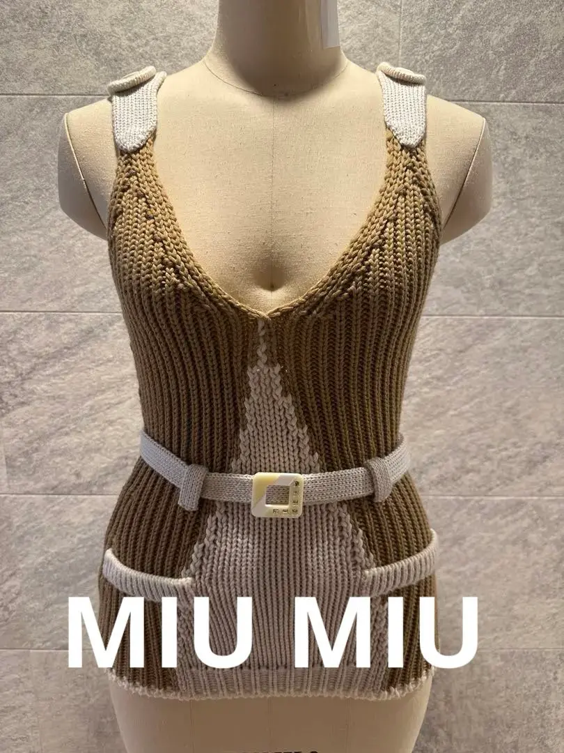 希少 miu miu ミュウミュウ 上質 レザー キャミ フリンジベスト 2025年最新】MIU MIU レディース ベスト・ジレ・ビスチェの人気
