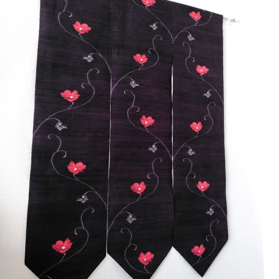 Thumbnail of Long Noren (split curtain), 3-panel, Tsumugi (pongee silk), W104 x H150cm