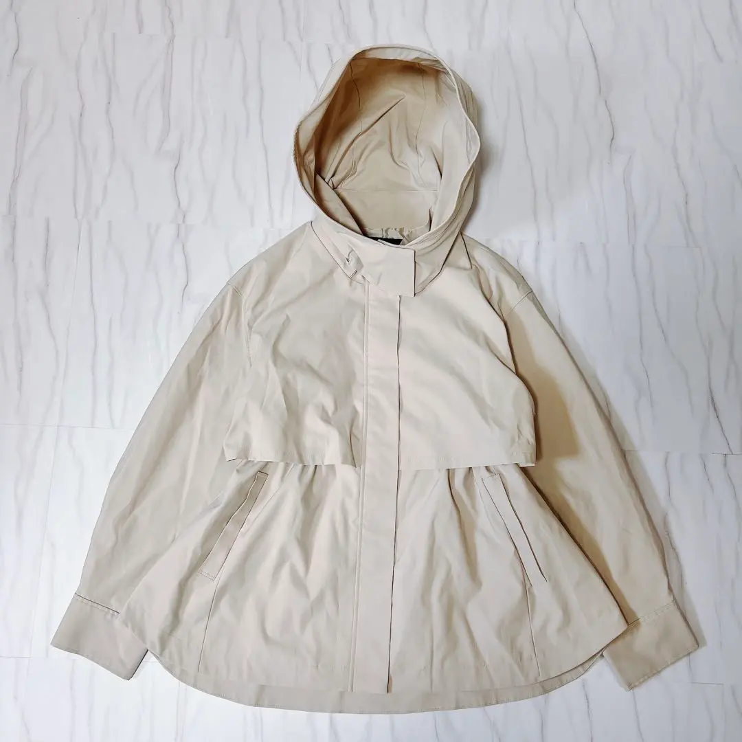 Thumbnail of Excellent Condition, Sold Out Model: INDIVI Multi-Way Mountain Parka (Water Repellent/UV Care)