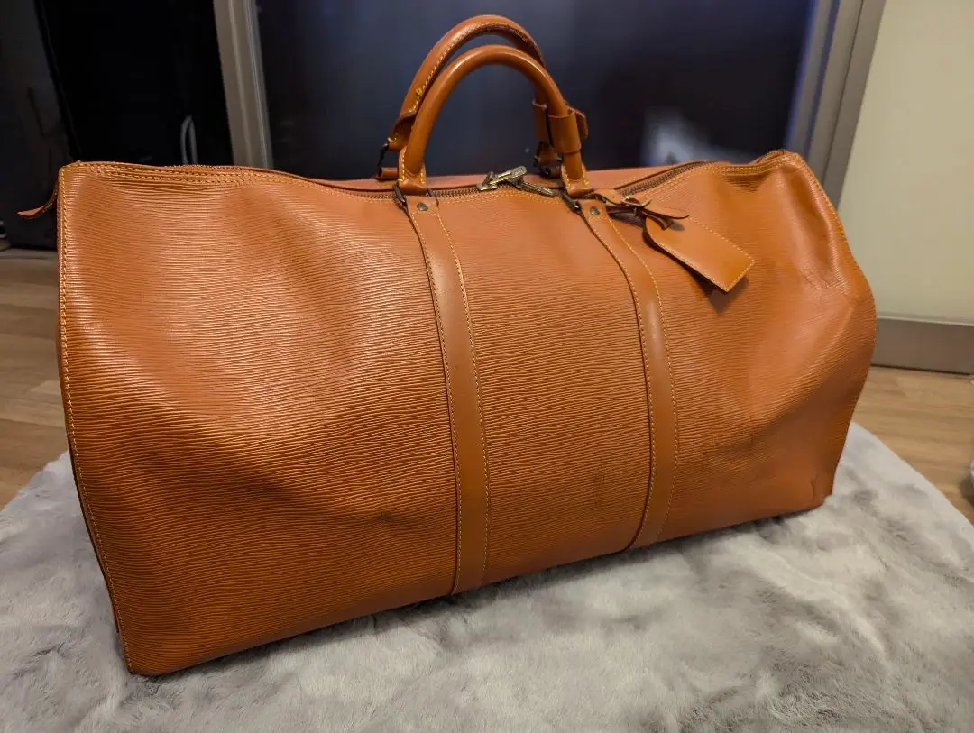 極美品✨ルイヴィトン エピ キーポル60 ボストンバッグ 旅行 大容量 ブラック Yahoo!オークション -「エピ キーポル60」の落札相場・落札価格