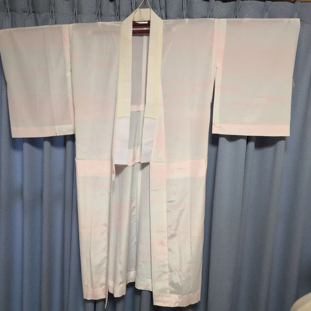Thumbnail of Beautiful condition, single-layered nagajuban (long undergarment), pale pink color