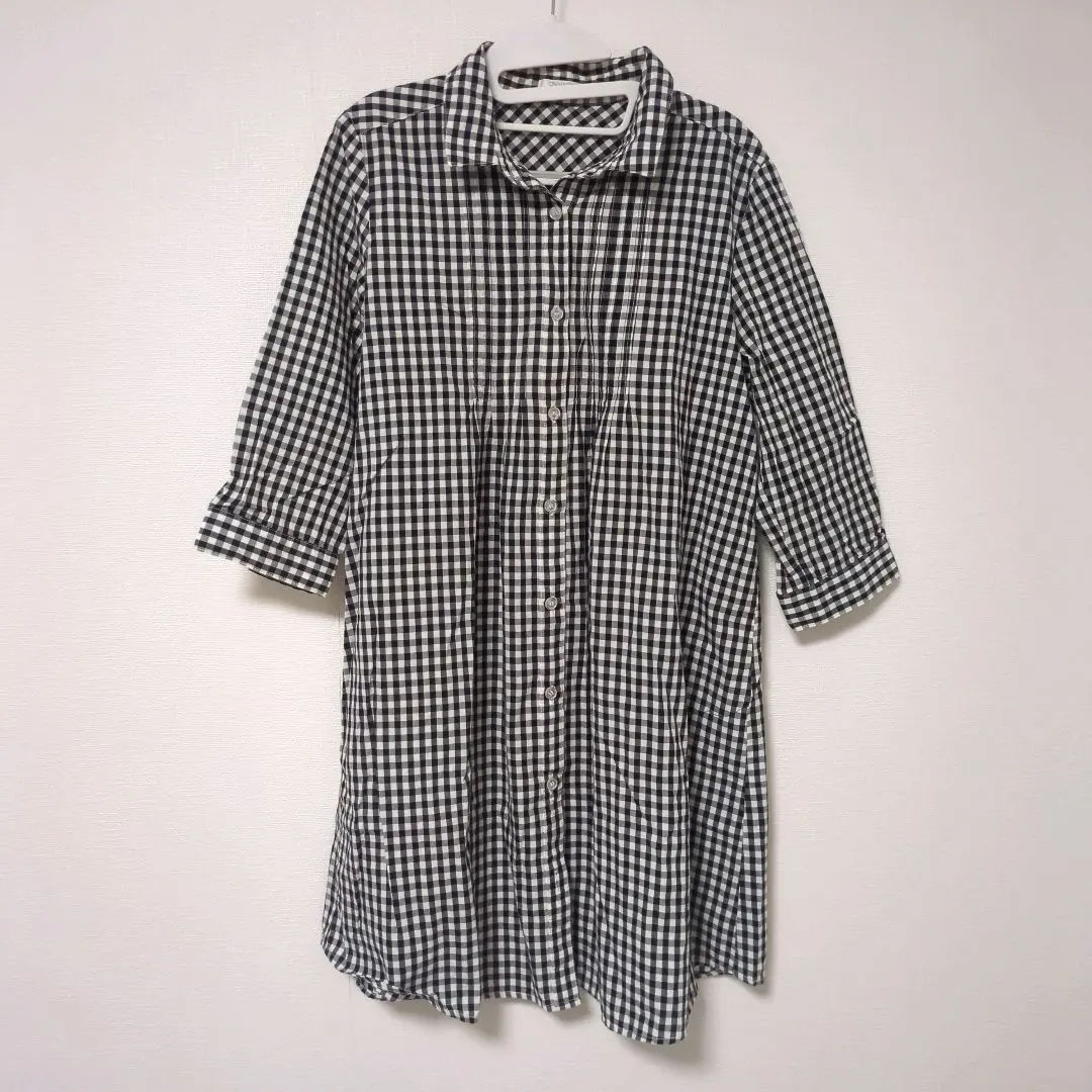 Thumbnail of Gingham check three-quarter sleeve shirt M