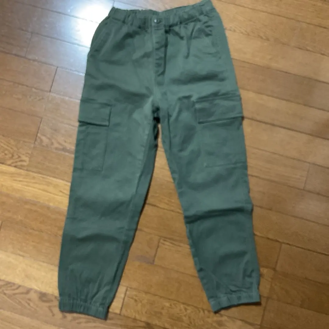 Thumbnail of Uniqlo Cargo Pants, Olive Green, Size 150