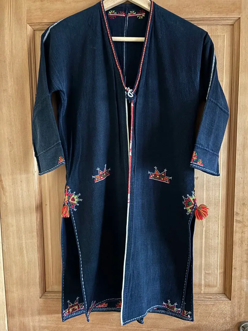 タイ　アカ族　民族衣装　ジャケット　手織り　藍染　手刺繍　稀少品　ヴィンテージ タイ アカ族 民族衣装 ジャケット 手織り 藍染 手刺繍 稀少品