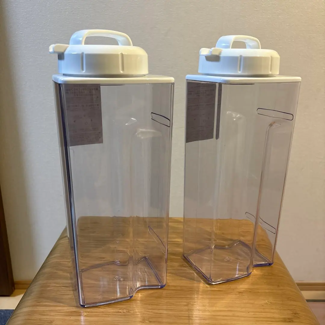 Thumbnail of Water pitcher, tea pot, pitcher set