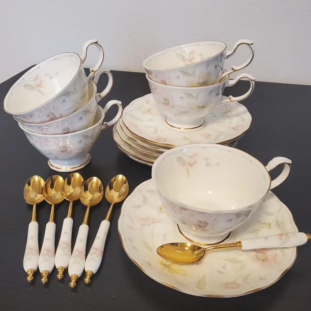 Thumbnail of NARUMI Floral Cup, Saucer, and Spoon Set