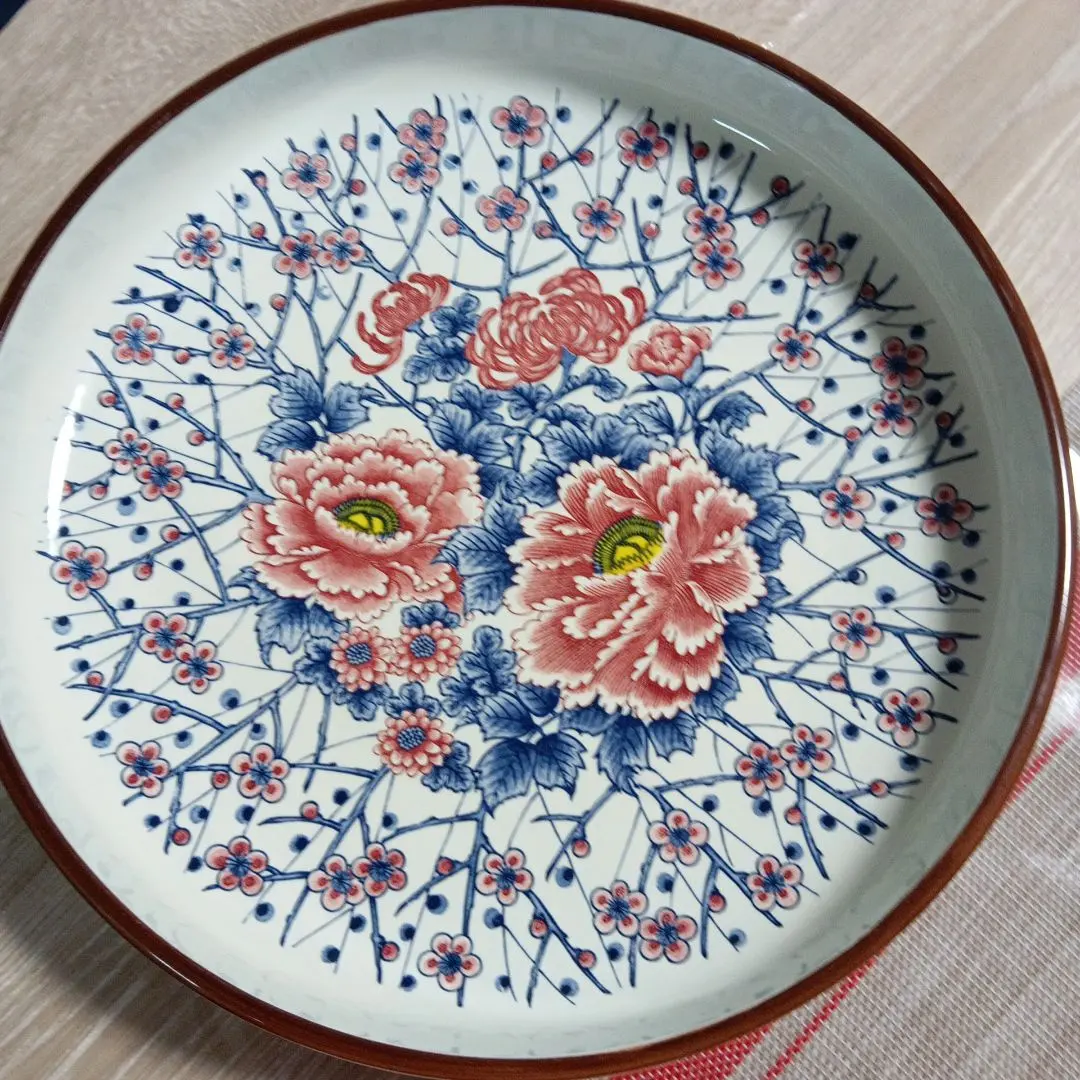 Thumbnail of Asazakigama Harumine ware picture plate, with defects