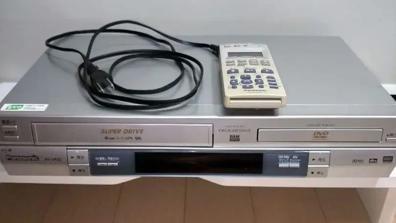 パナソニック　NV-VP32　シルバー　中古動作品　一体型DVD/ビデオデッキ 2025年最新】NV-VP32の人気アイテム - メルカリ
