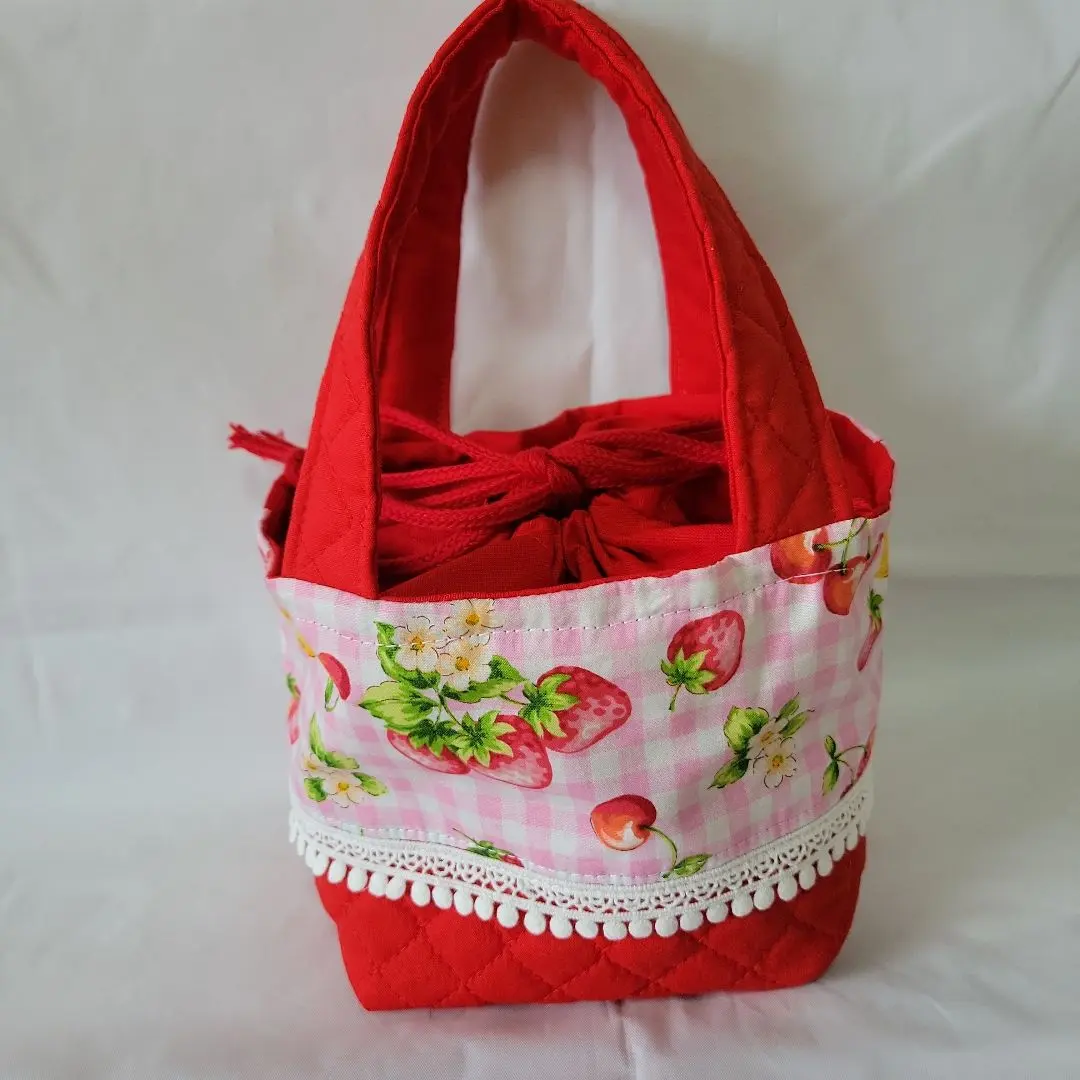 手作草莓圖案便當袋 的縮圖