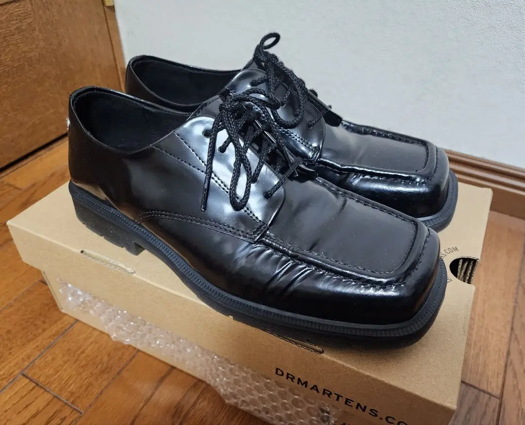 DURROW 5 ホール シューズ