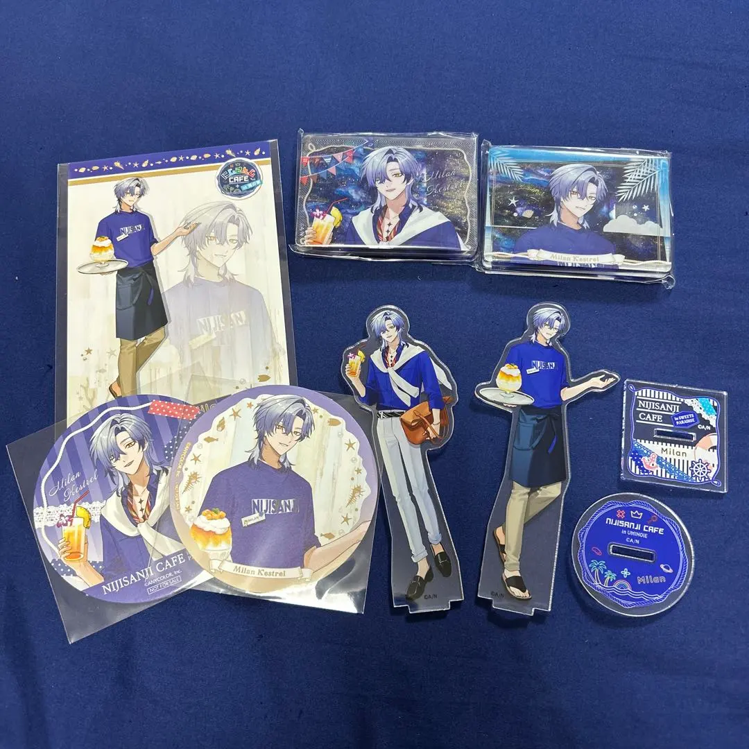 Thumbnail of Milan Kestrel Acrylic Block Acrylic Stand Sui-Para (Sweet Paradise) Beach House Collaboration