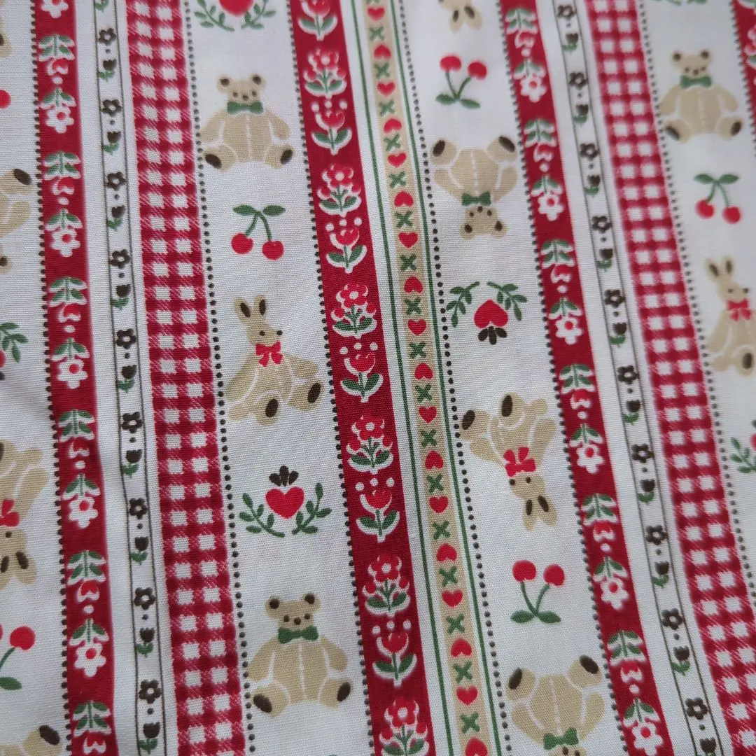 Thumbnail of Showa Retro Fabric (Bear and Rabbit)