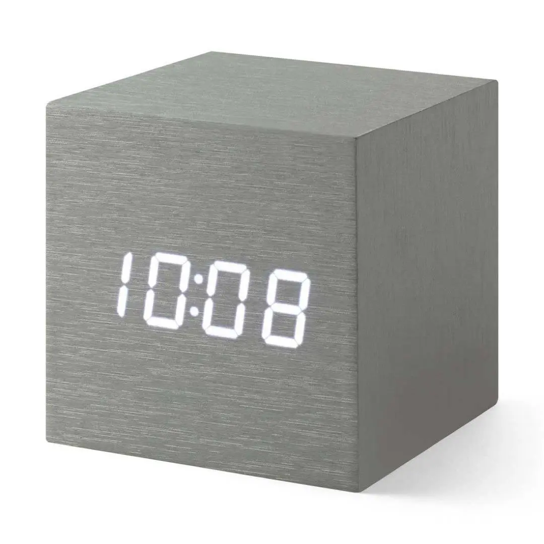 お*ん様 【限定品】星野源×MoMAオリジナル アルミニウムキューブクロック hoshinogen_cube_cubeclock.jpg?