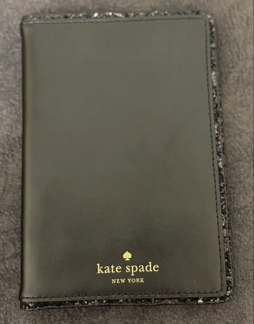 2025年最新】kate spade new york パスポートケース・カバーの