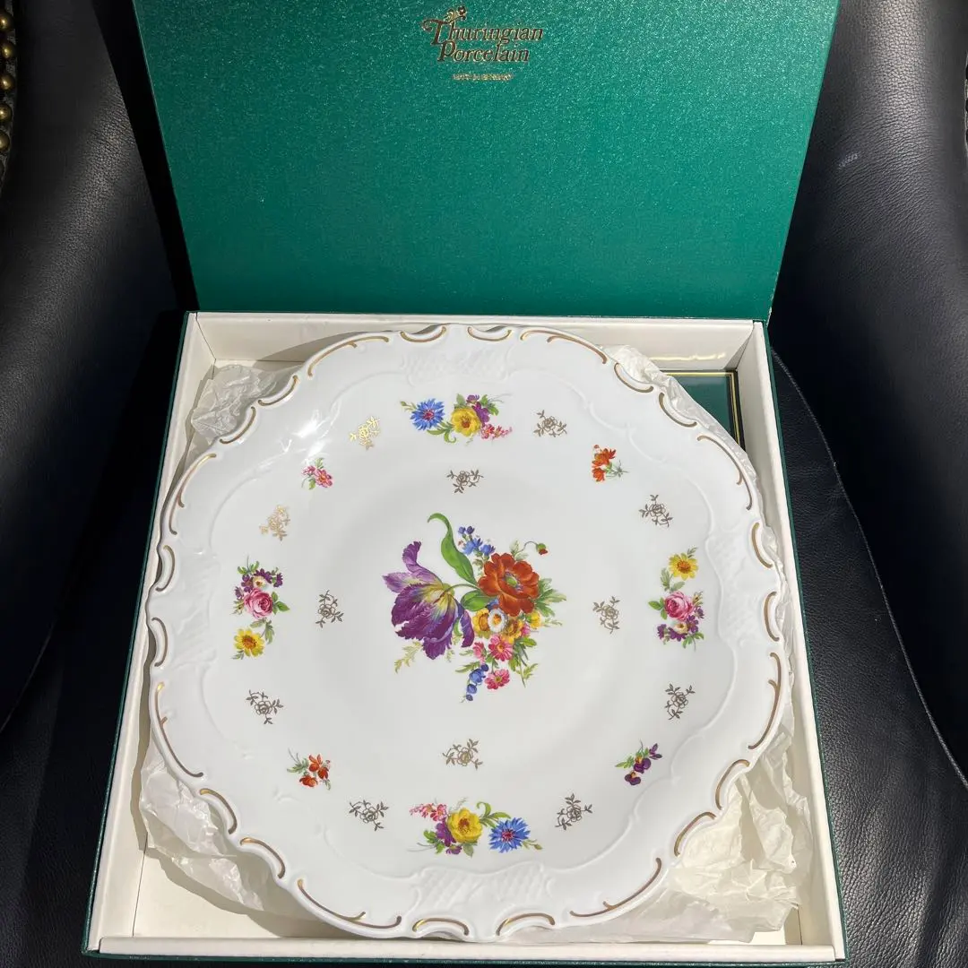 Thumbnail of 【New, boxed】Thuringia Porcelain, High-class, Gold-painted, Floral Pattern, Extra-large Plate