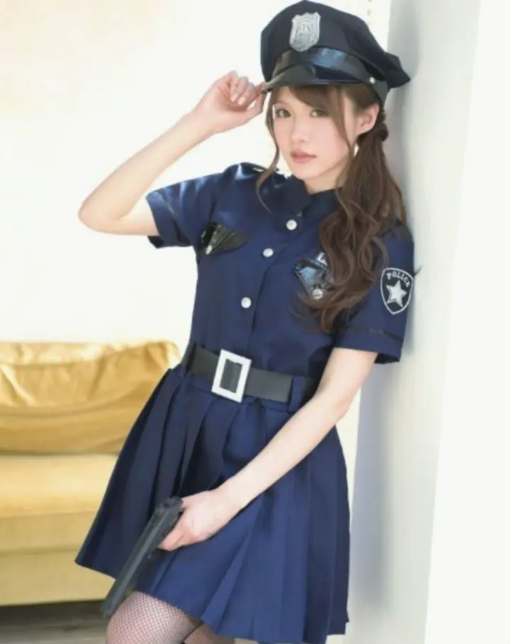警察グッズ撮影用夏制服マニア必見
