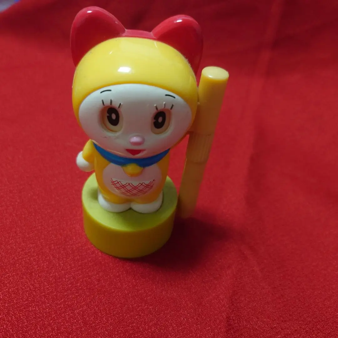 レア未使用、バンプレスト ドラえもん ぱたぱたキーホルダー 全5種フルセット！！ ドラえもん☆ぱたぱたキーホルダー - メルカリ