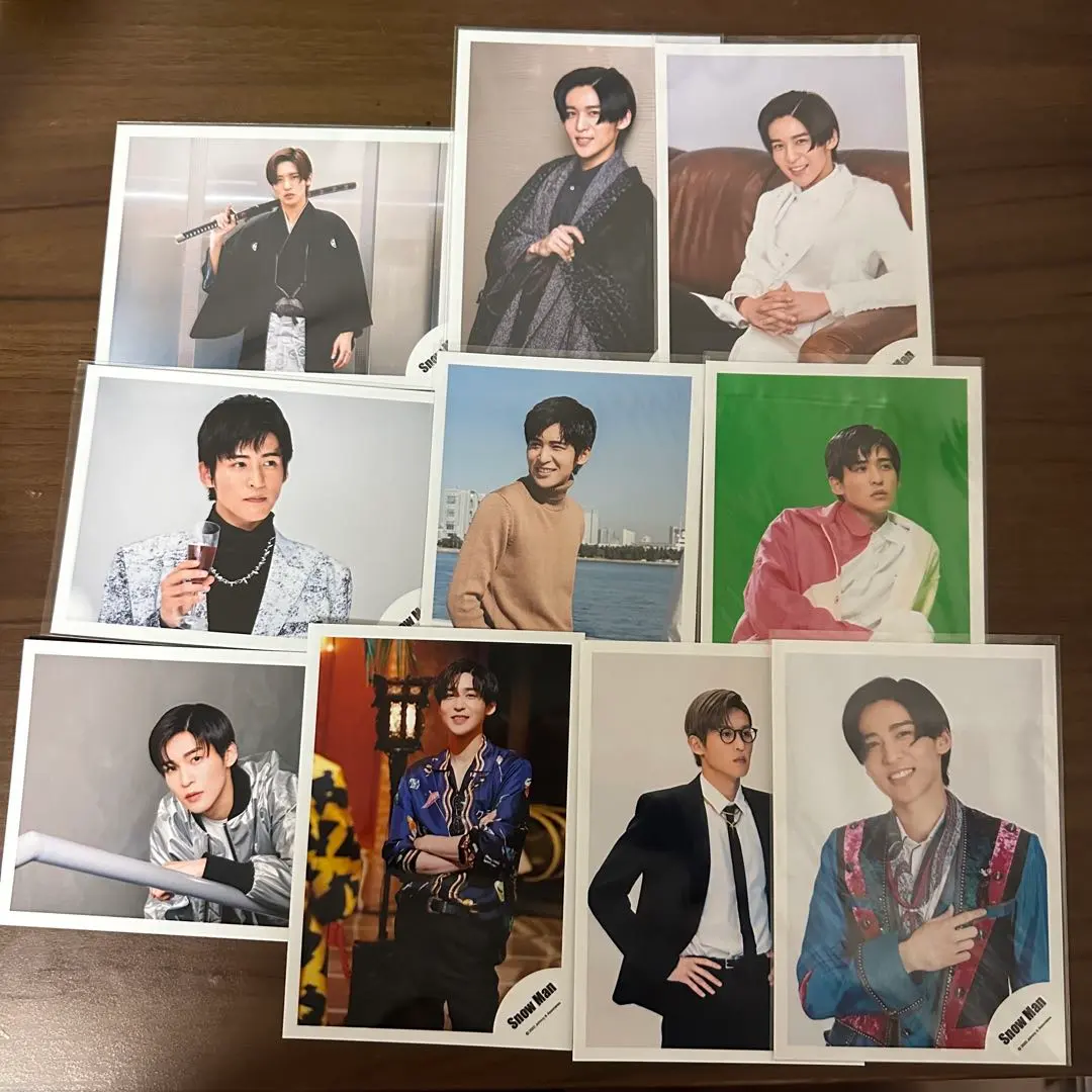 Thumbnail of Ren Meguro (Snow Man) Official Photo (with bonus)