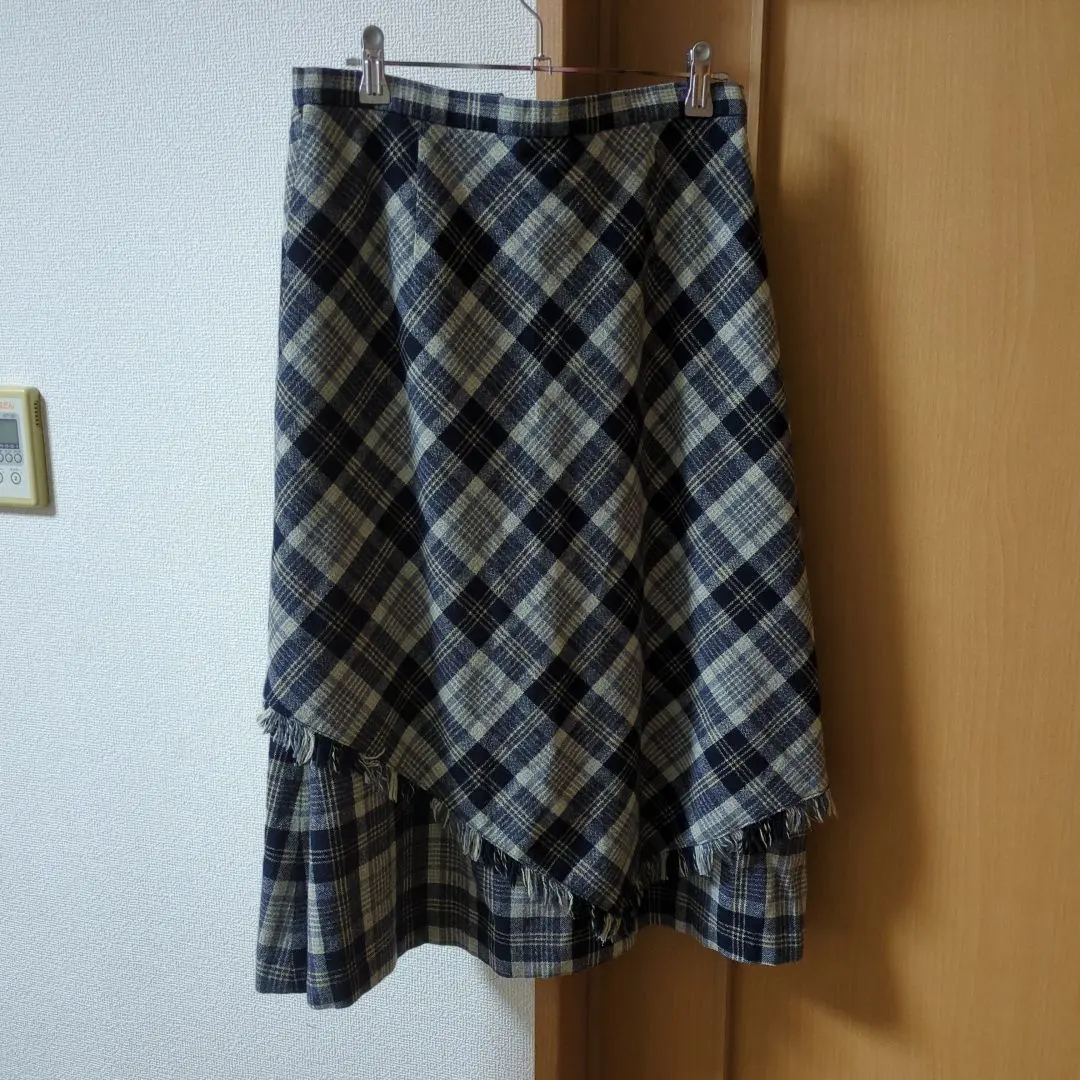 傘裙 海軍藍與藍色格紋 的縮圖