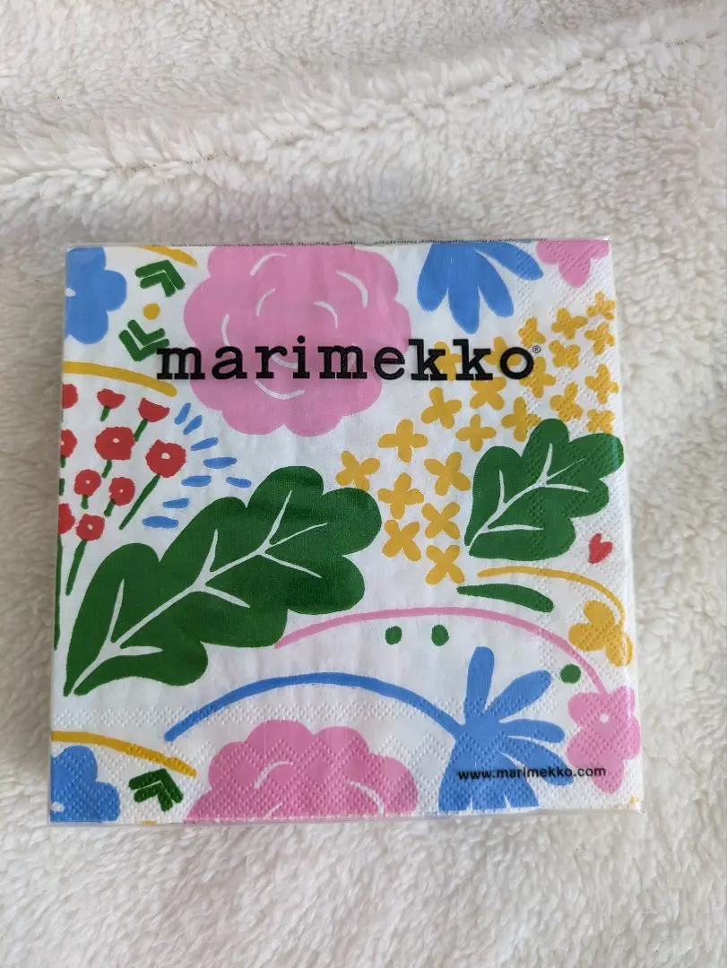 新品未使用✨marimekko  トレー  ONNI 希少 新品未使用 marimekko トレー ONNI