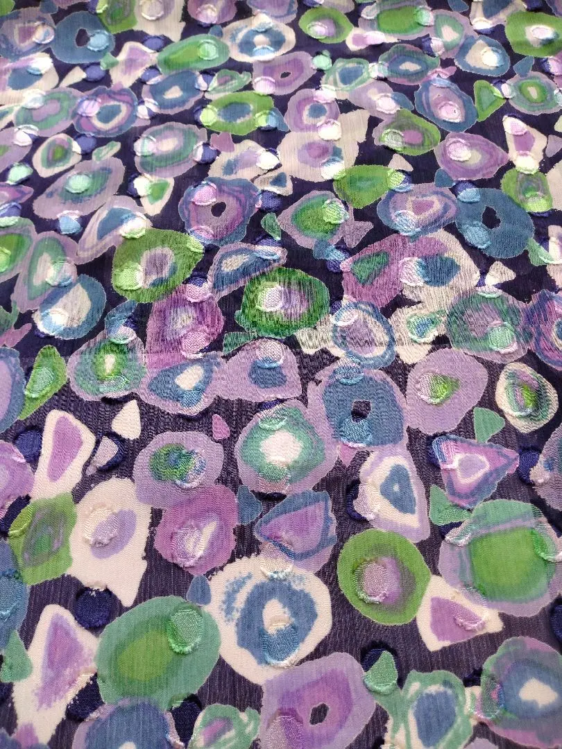 Thumbnail of Final price reduction: Chiffon cut, crepe fabric