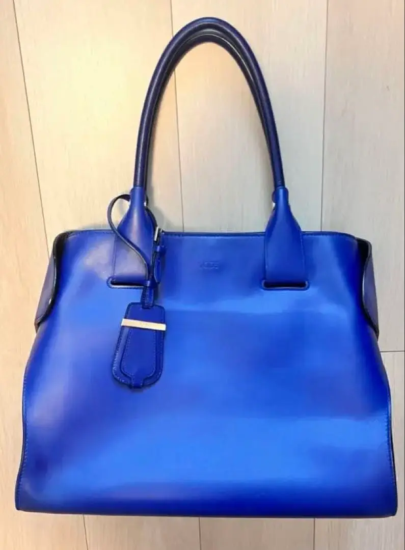 【極美品】TOD’S トッズ フラワーバッグ トートバッグ レザー ブラック Woman ブラック トッズ レザー DI バッグ スモール