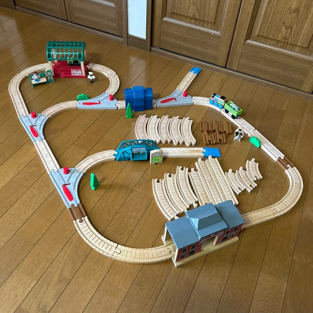 2025年最新】木製トーマス ナップフォードステーションの人気