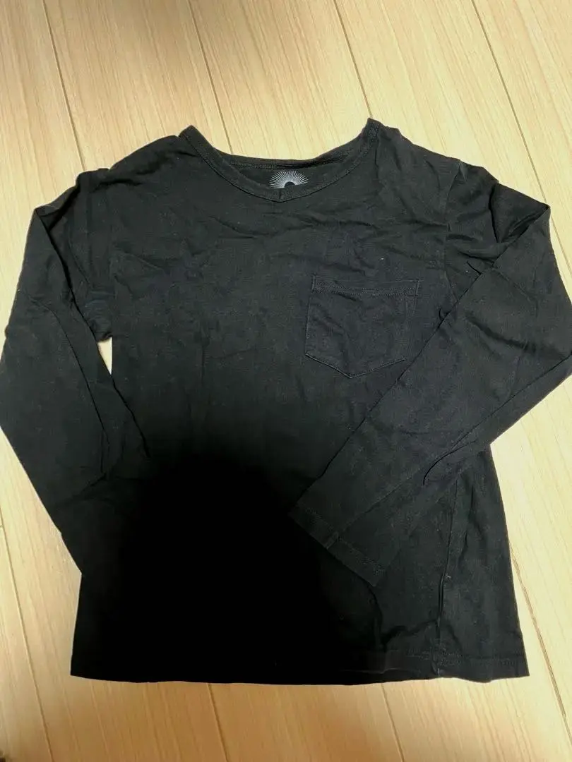 Thumbnail of Long-sleeved cut-and-sew, 100% cotton, size 160