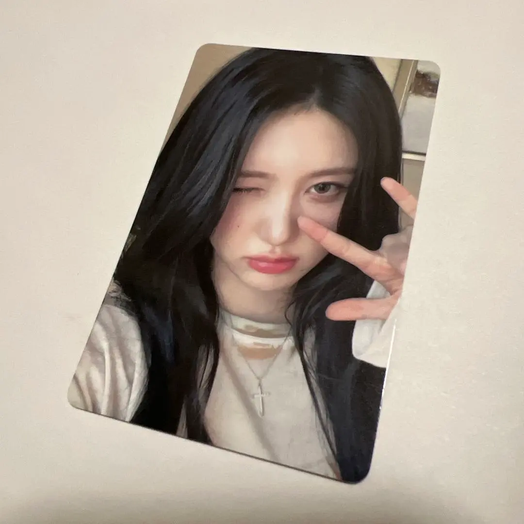 Thumbnail of IVE SCOUT Fan Con Venue Limited GA EUL Trading Card Be Alright
