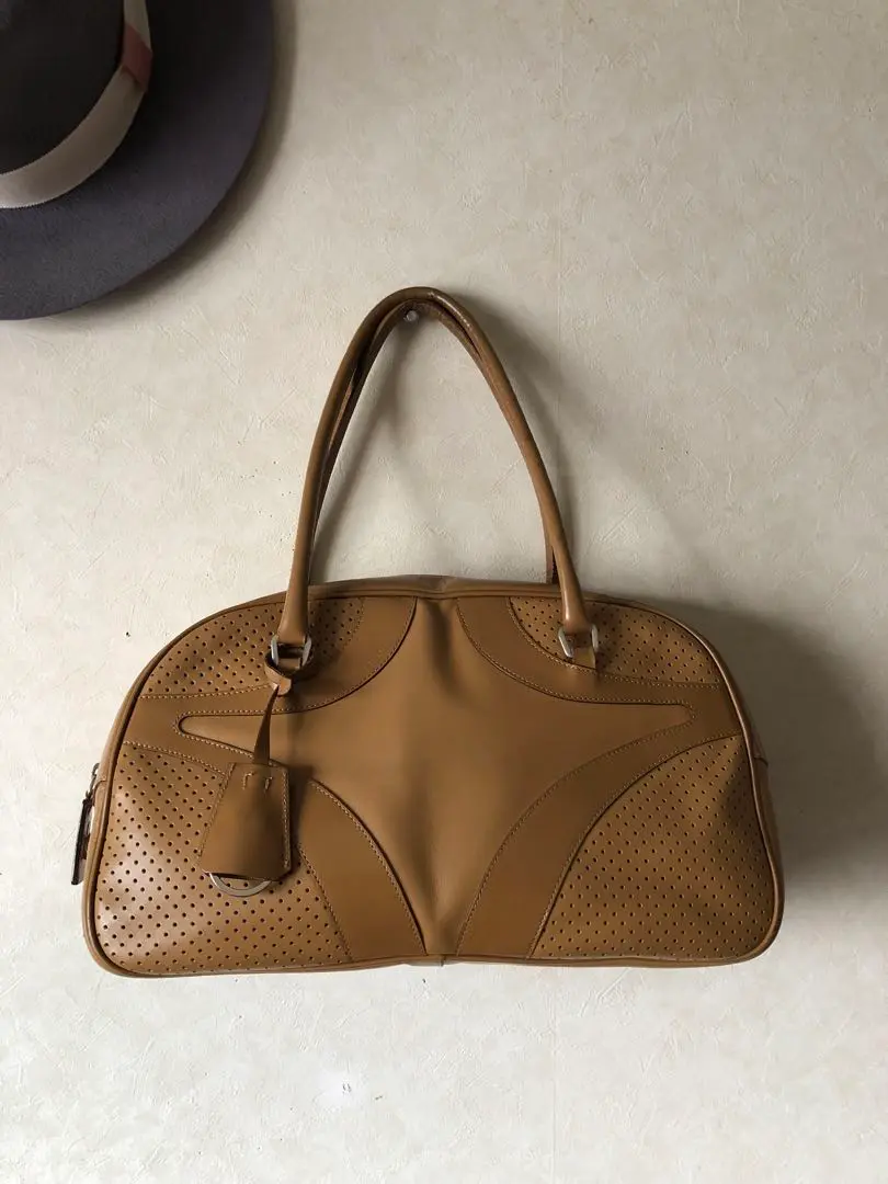 ☆美品・ギャランティ付☆PRADA VITTELO DRIVE ボーリングバッグ ☆美品・ギャランティ付☆PRADA VITTELO DRIVE ボーリングバッグ