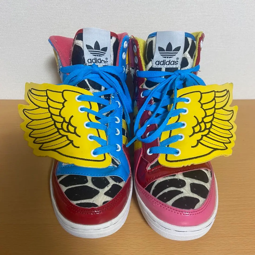 激レア！新品未使用品★限定コラボadidas×rodeo 2NE1ダラ着用 2025年最新】2ne1 ADIDASの人気アイテム - メルカリ