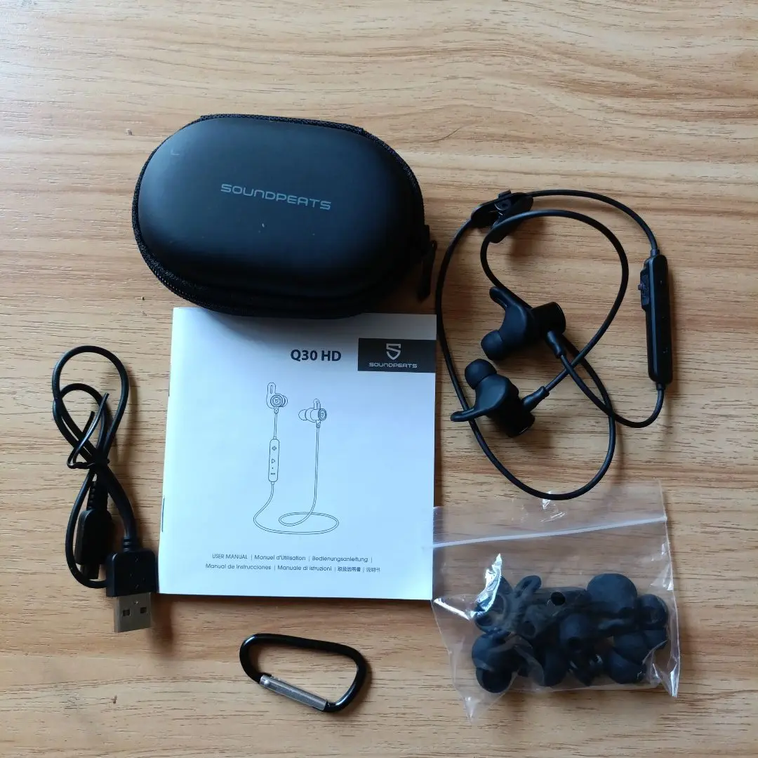 SoundPEATS Q30 Bluetooth イヤホン ブラック  中古 SOUNDPEATS 爆買 Soundepeats Q30HD plus ワイヤレスイヤホン