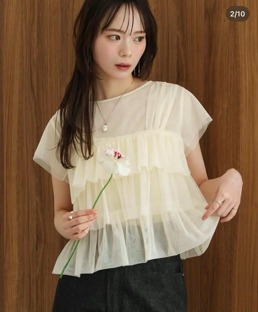 hinari チュールフリルフレンチスリーブトップス チュールフリルフレンチスリーブトップス（Tシャツ/カットソー