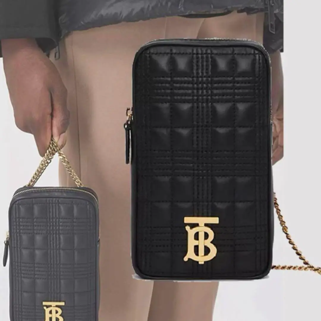BURBERRY ブラック スマホショルダーバッグ 超人気BURBERRY ブラック スマホショルダーバッグ - メルカリ