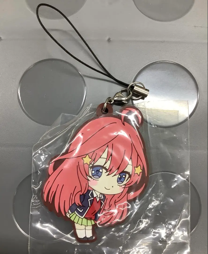 Thumbnail of The Quintessential Quintuplets Itsuki Nakano rubber strap