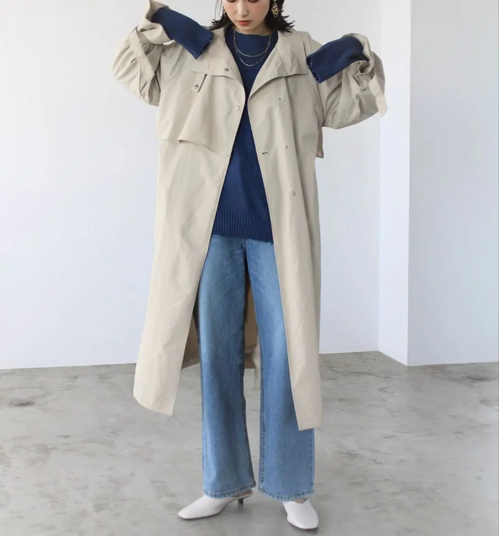 Thumbnail of GeeRA Spring Coat