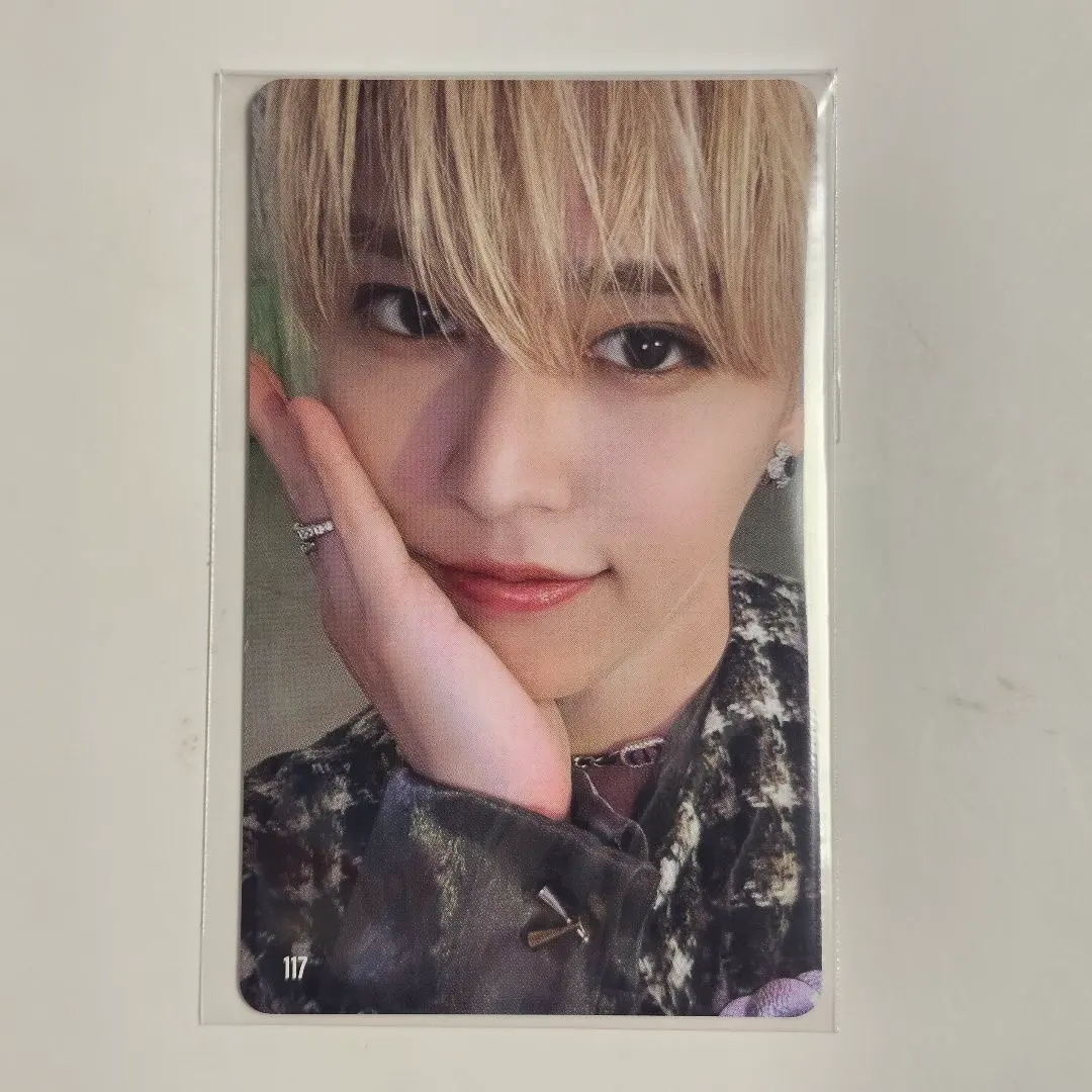 Thumbnail of Ruki Shiroiwa Survive FES Goods Trading Card